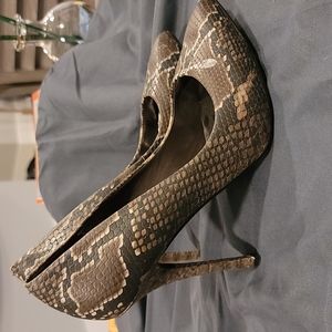 Guess by Marciano Heels